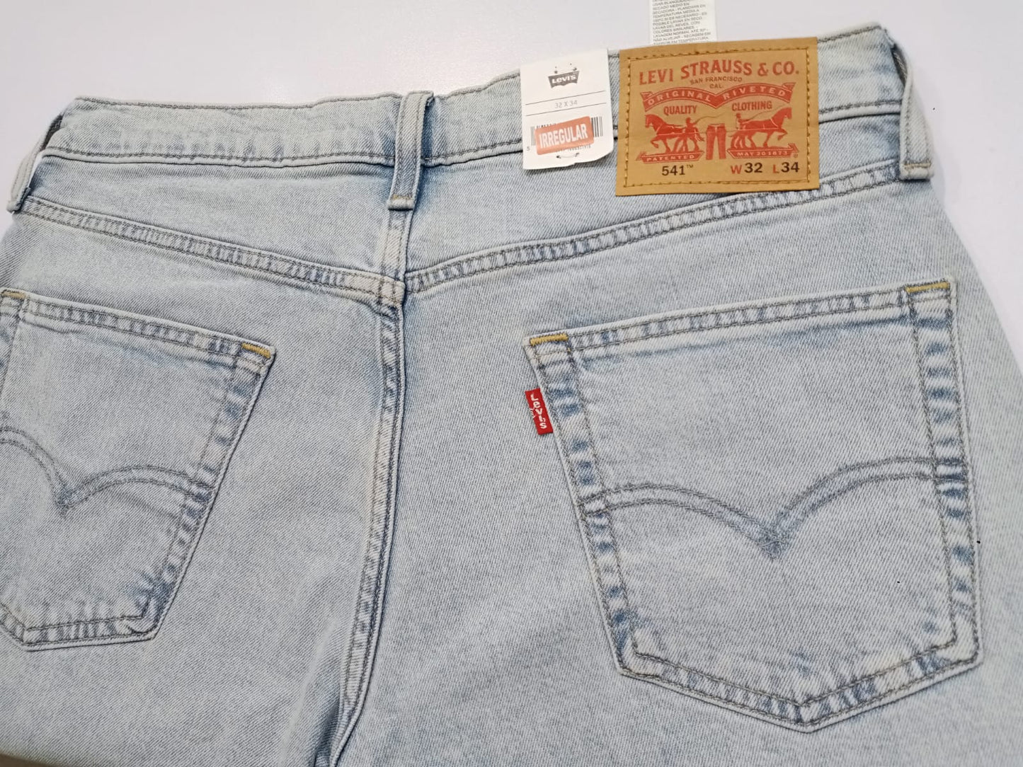 Athletic Taper - Levis (Original)